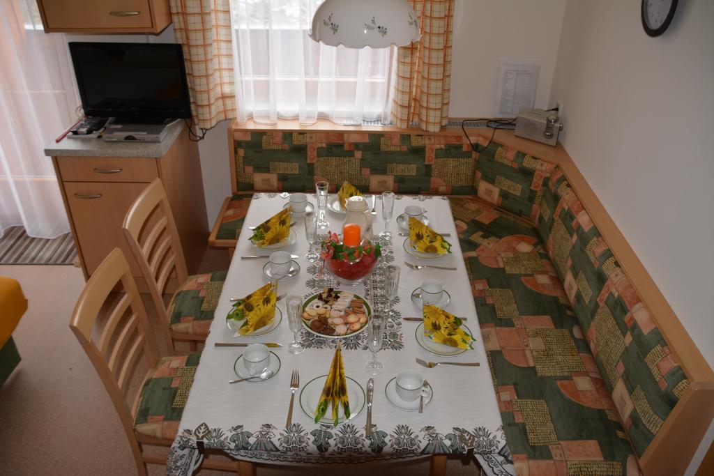 Haus Erika Apartamento Wagrain Quarto foto